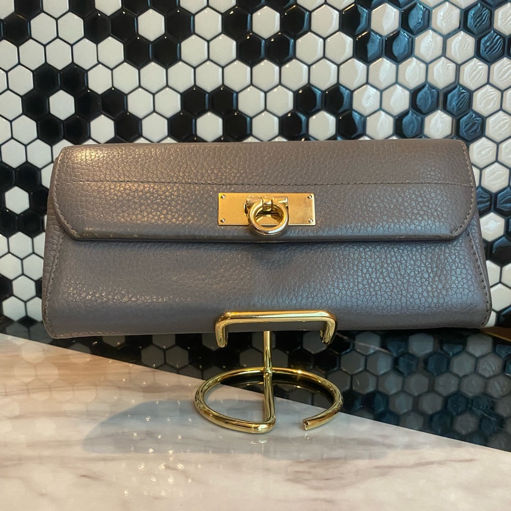 EUC Salvatore Ferragamo Wallet